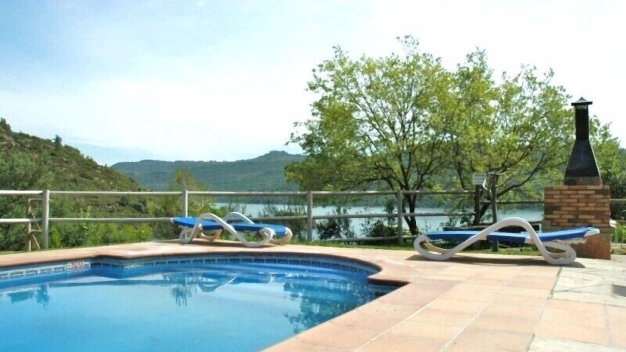 Photo of Outdoor in Ponts
