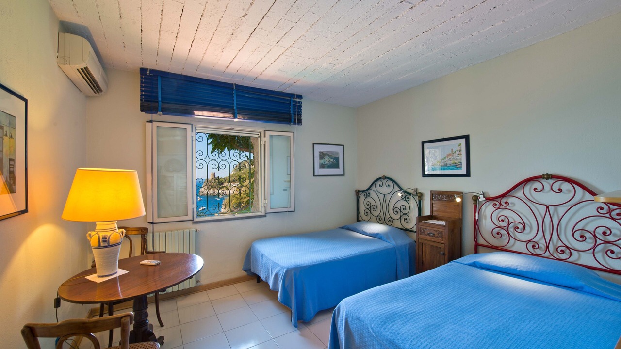 Photo of Bedroom in Pogerola
