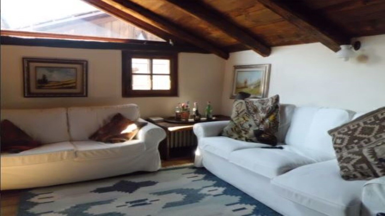 Photo of Livingroom in Plan