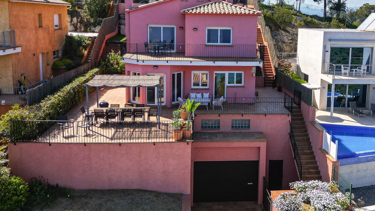 Photo of Outdoor in Cruilles