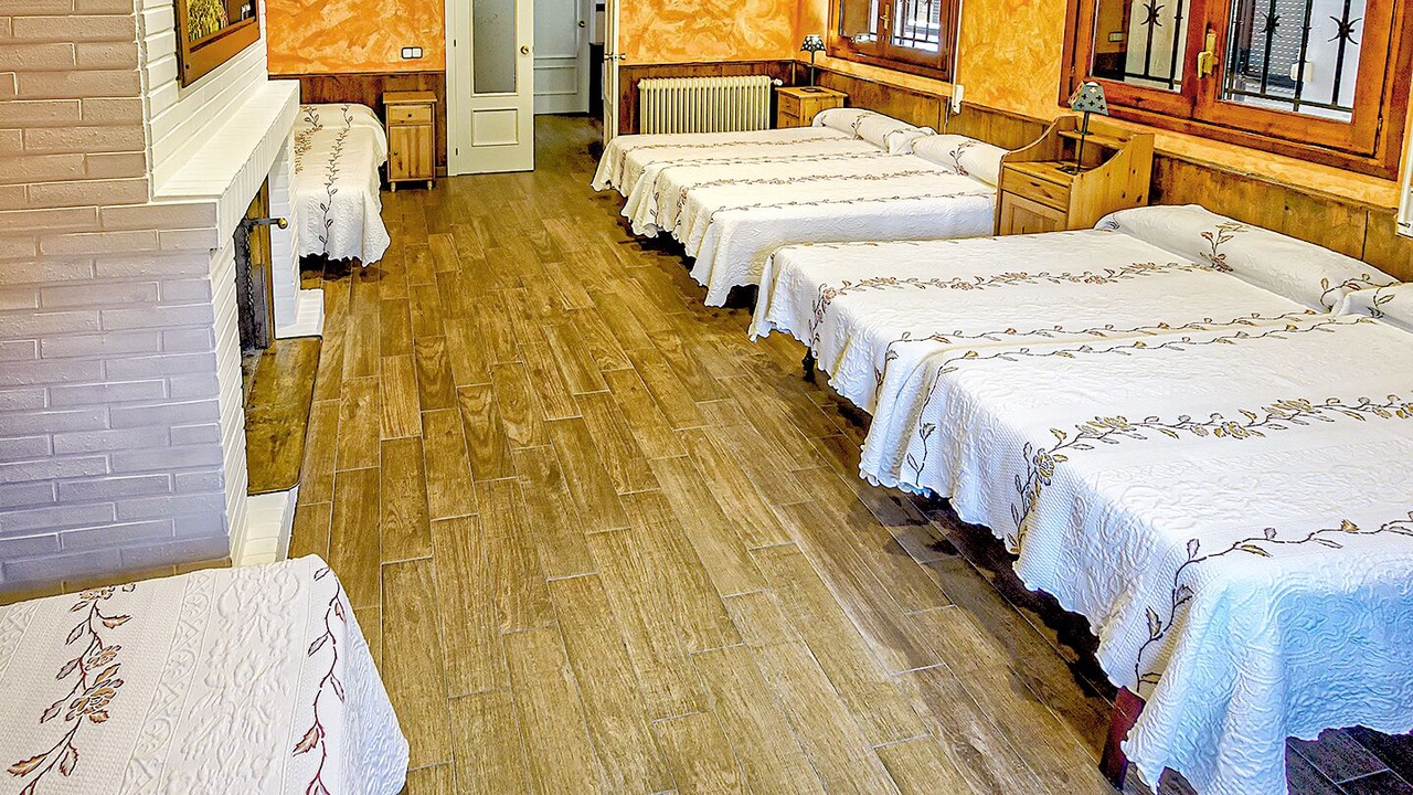 Photo of Bedroom in Navaluenga