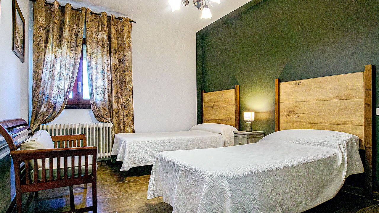 Photo of Bedroom in Navaluenga