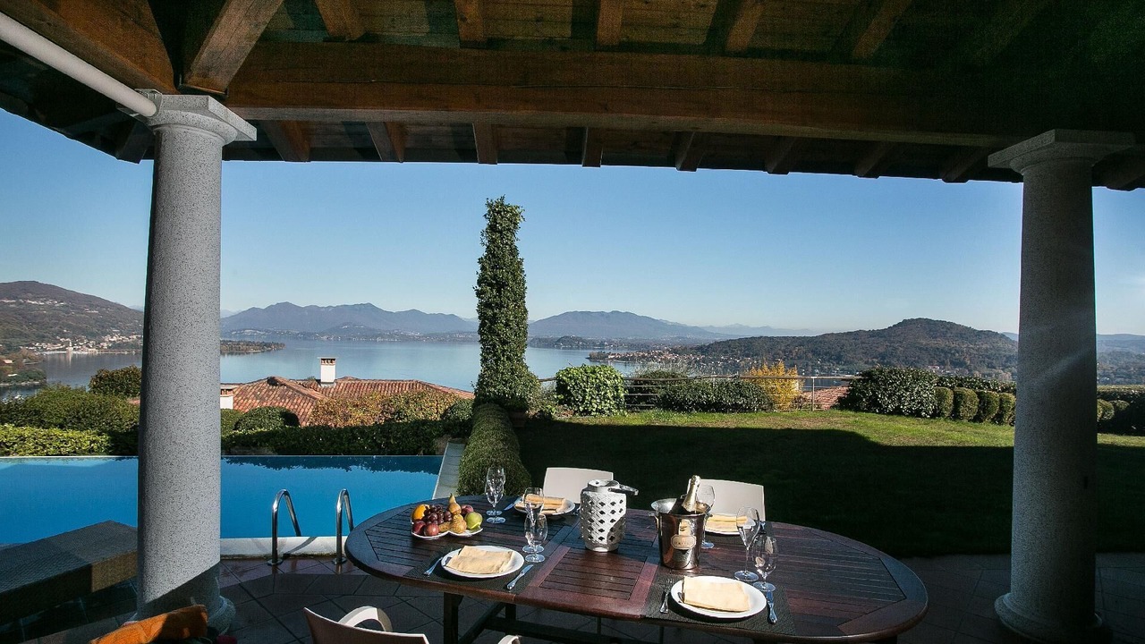 Photo of Outdoor in Arona