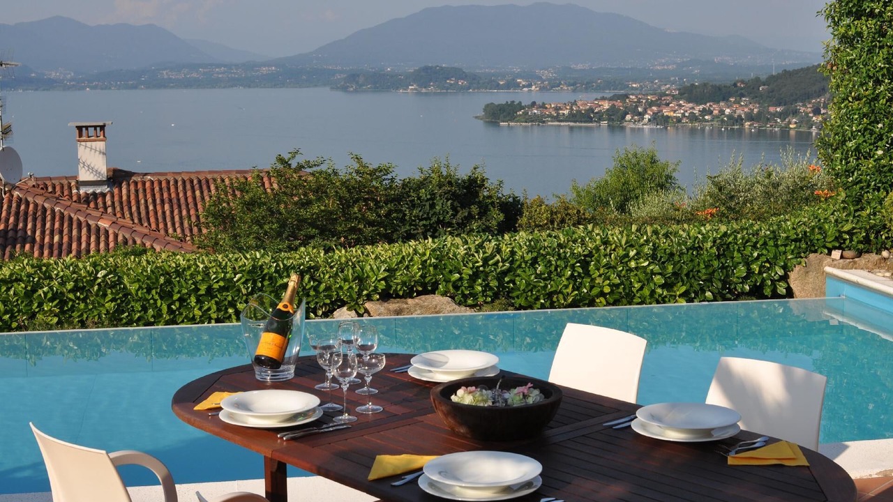 Photo of Outdoor in Arona