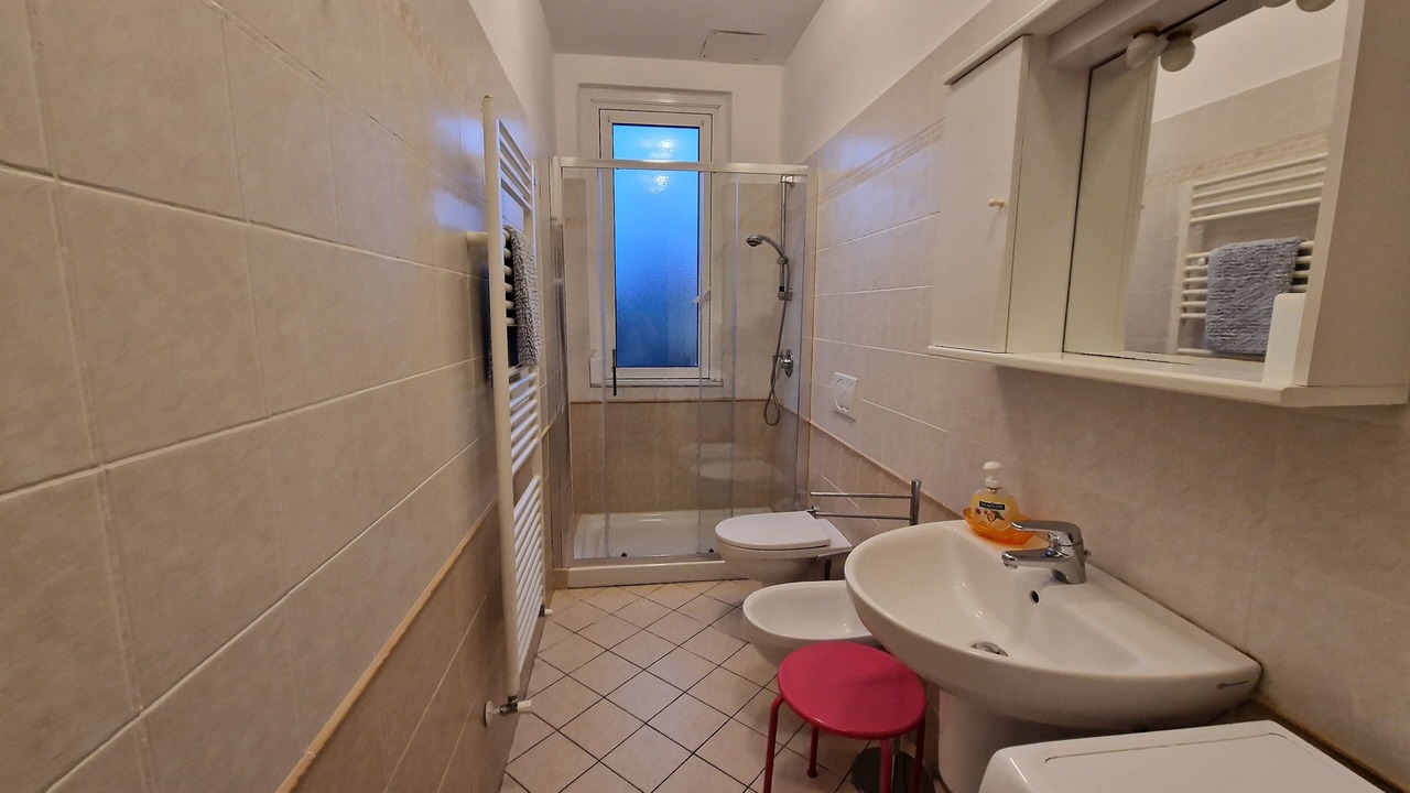 Photo of Bathroom in Solaro