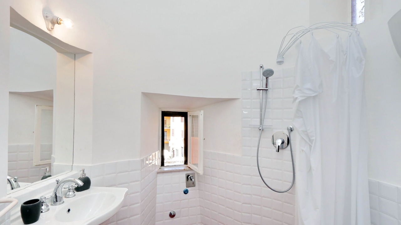 Photo of Bathroom in Cerveteri