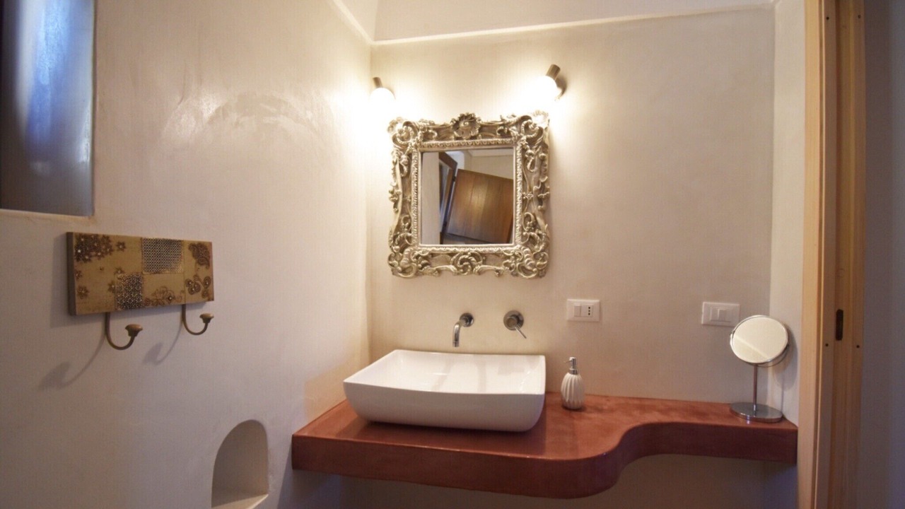 Photo of Bathroom in Pantelleria