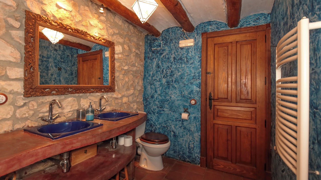 Photo of Bathroom in Vespella de Gaia