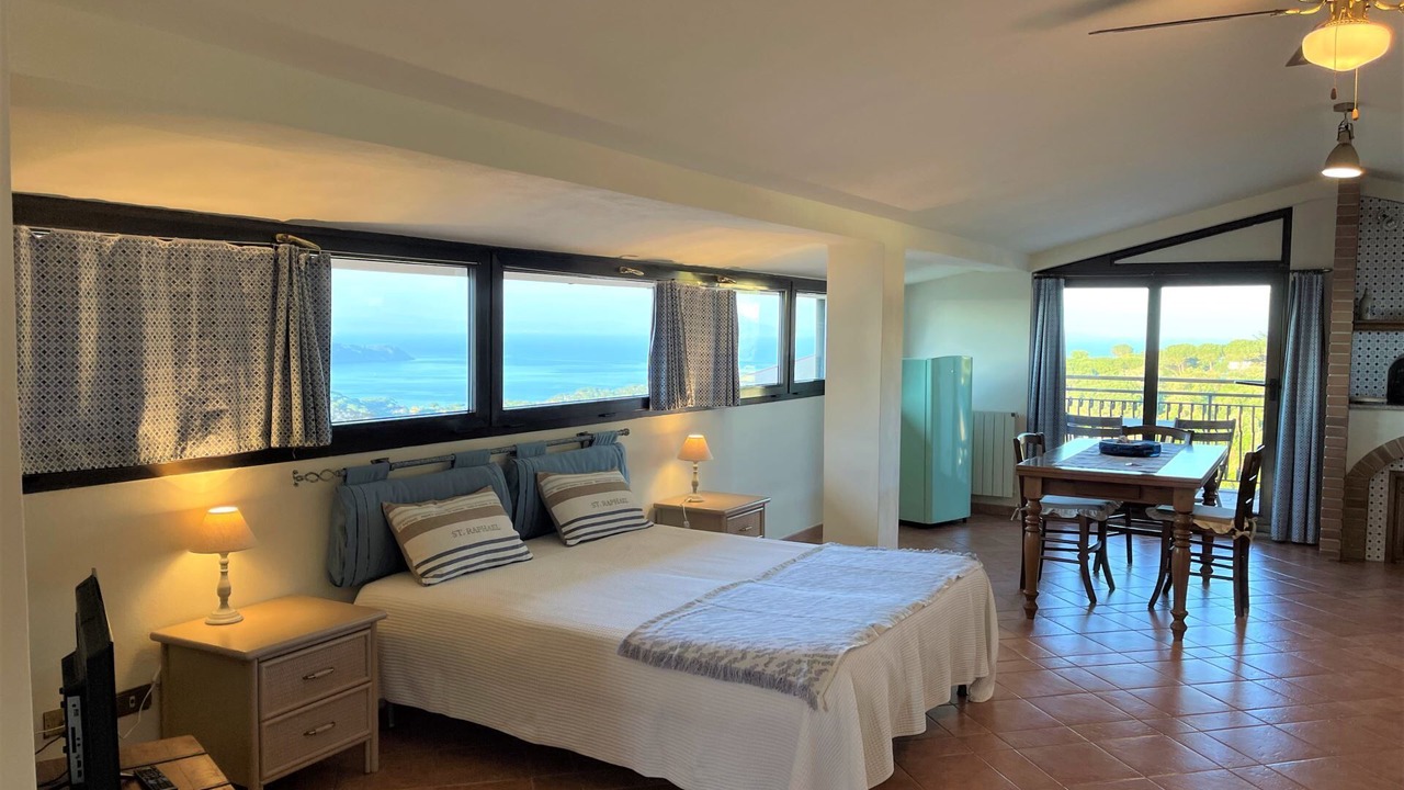 Photo of Bedroom in Capoliveri