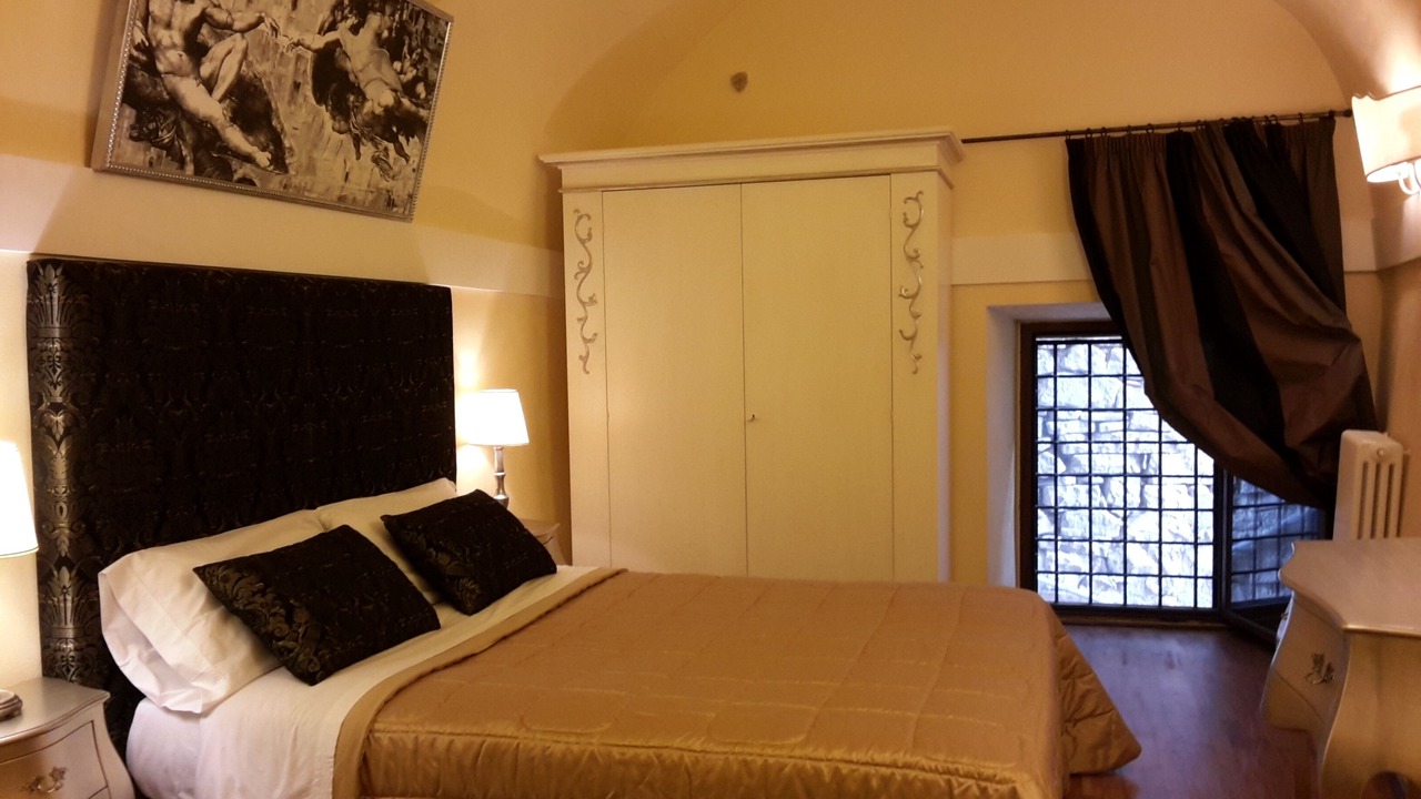 Photo of Bedroom in Izzalini