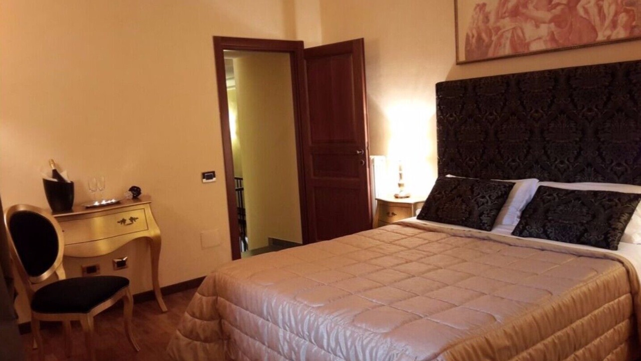 Photo of Bedroom in Izzalini