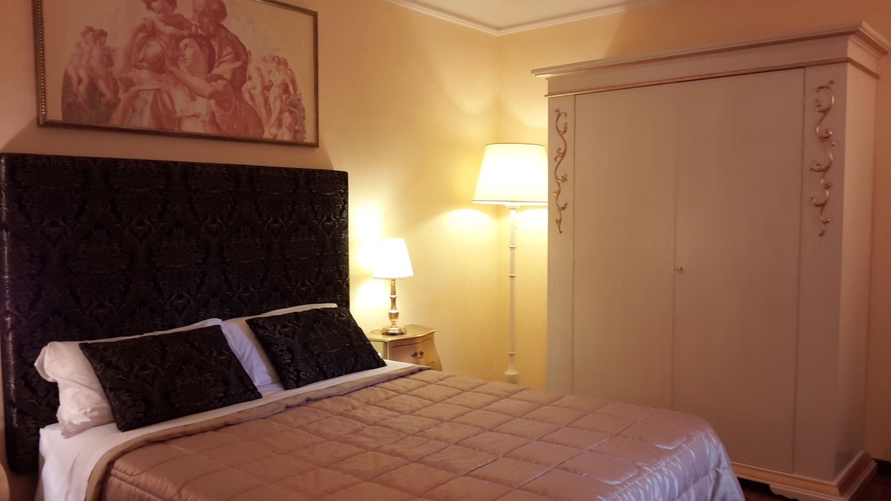 Photo of Bedroom in Izzalini