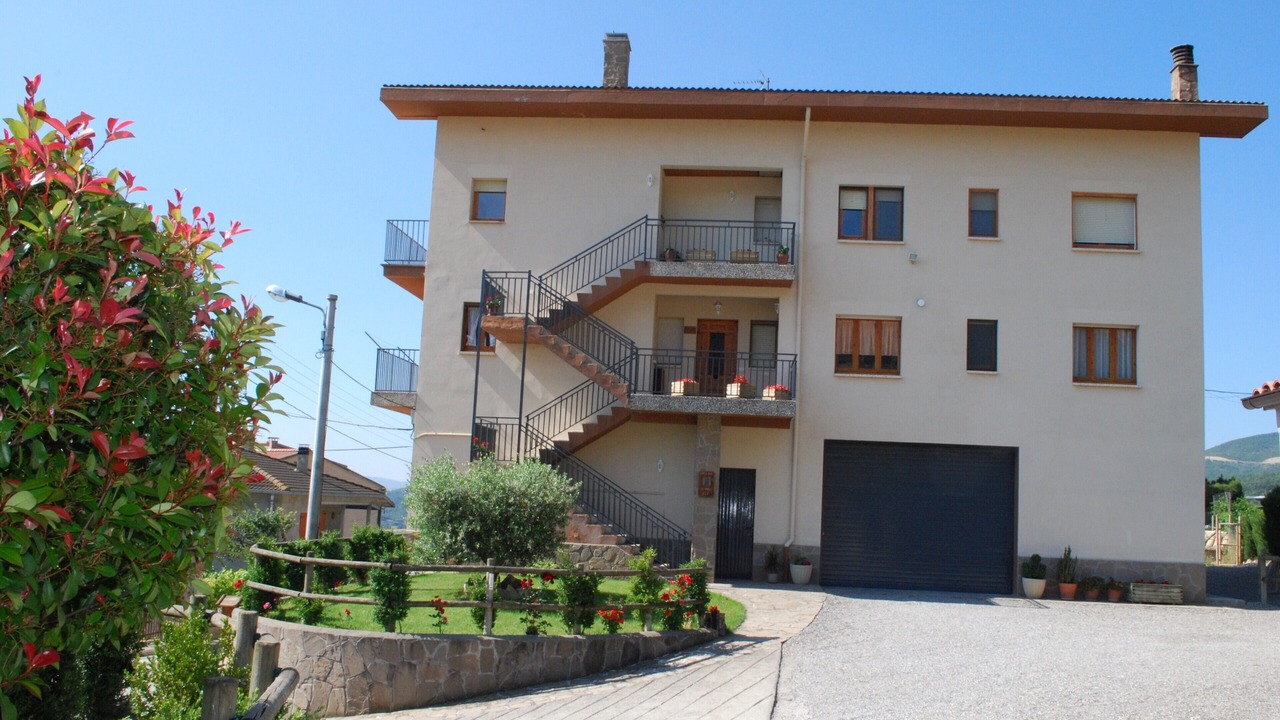 Photo of Outdoor in Peramola