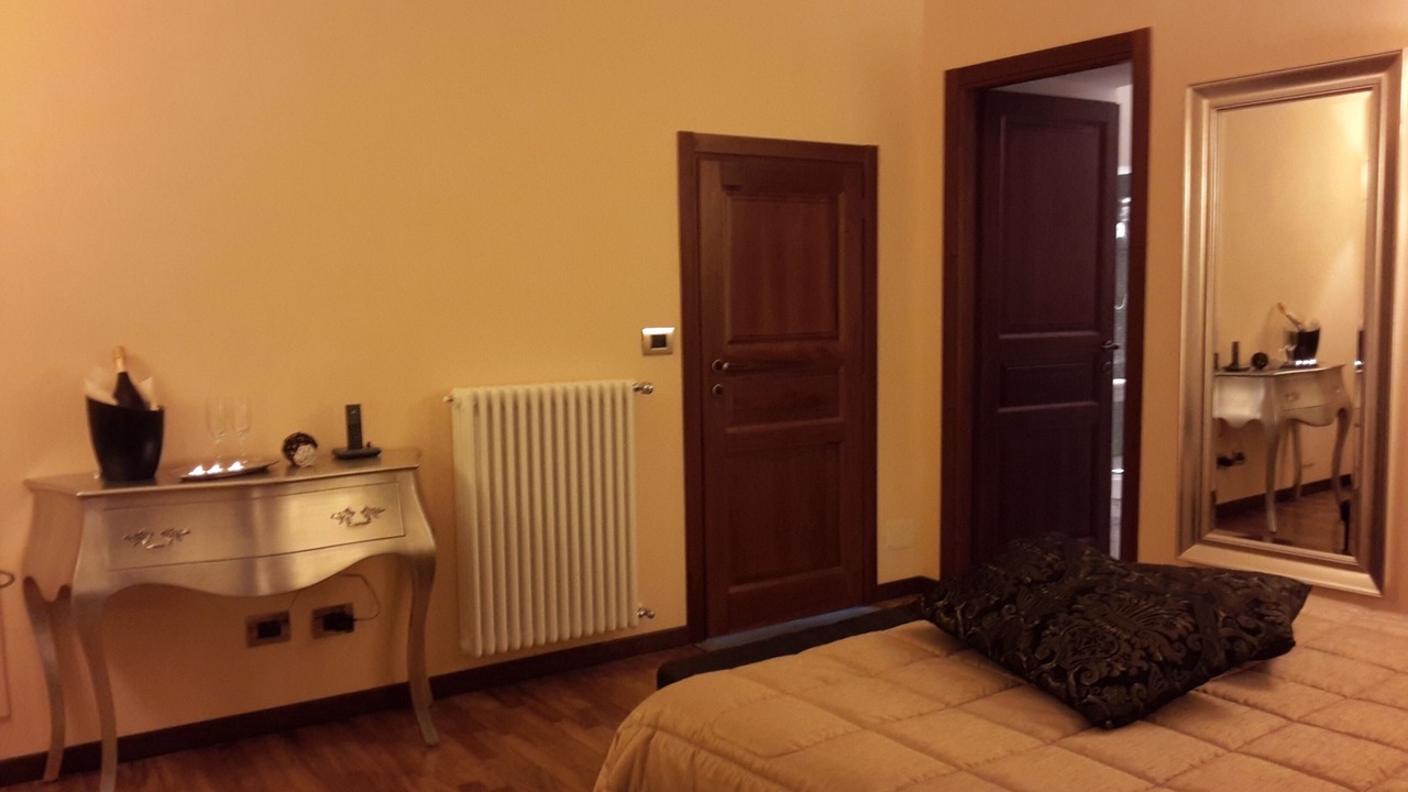 Photo of Bedroom in Izzalini