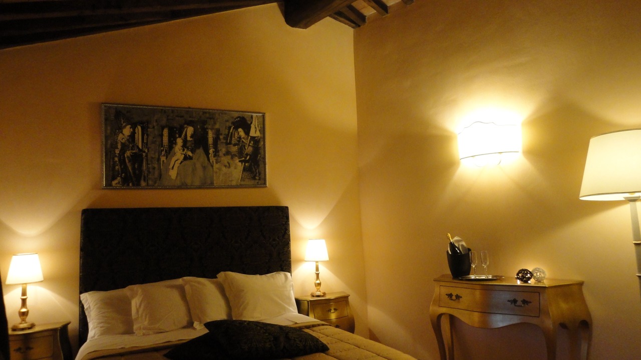 Photo of Bedroom in Izzalini