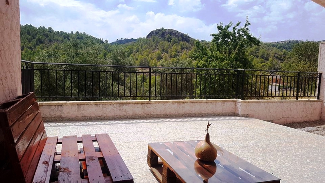Photo of Patio Balcony in Elche De La Sierra