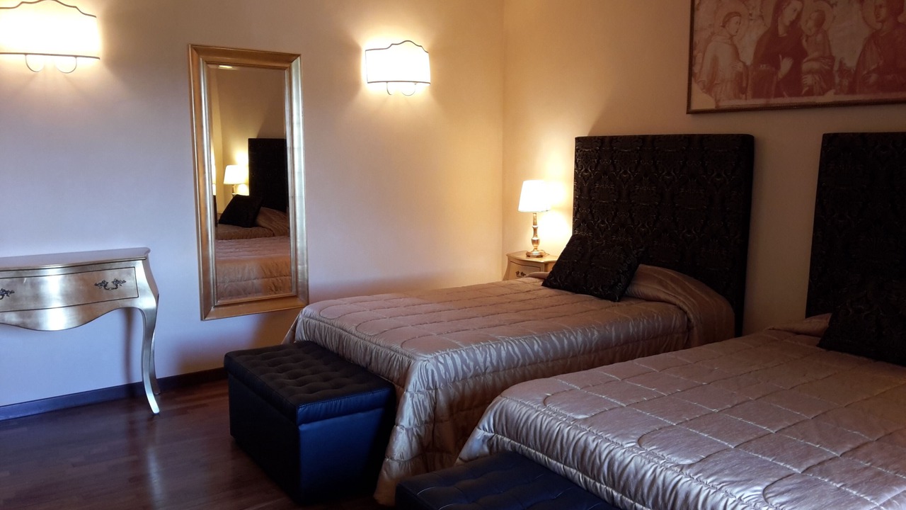 Photo of Bedroom in Izzalini