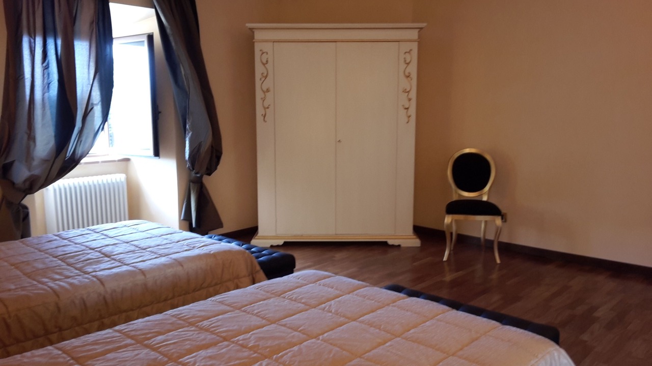 Photo of Bedroom in Izzalini