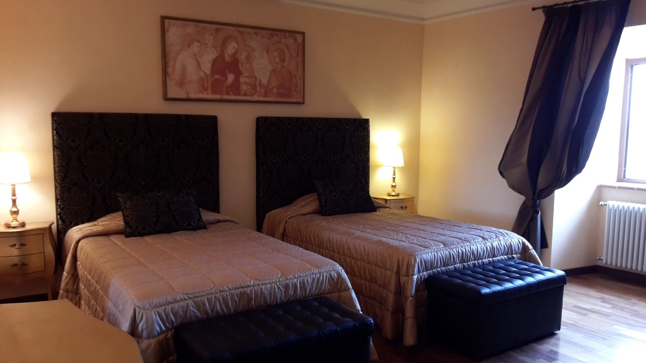 Photo of Bedroom in Izzalini