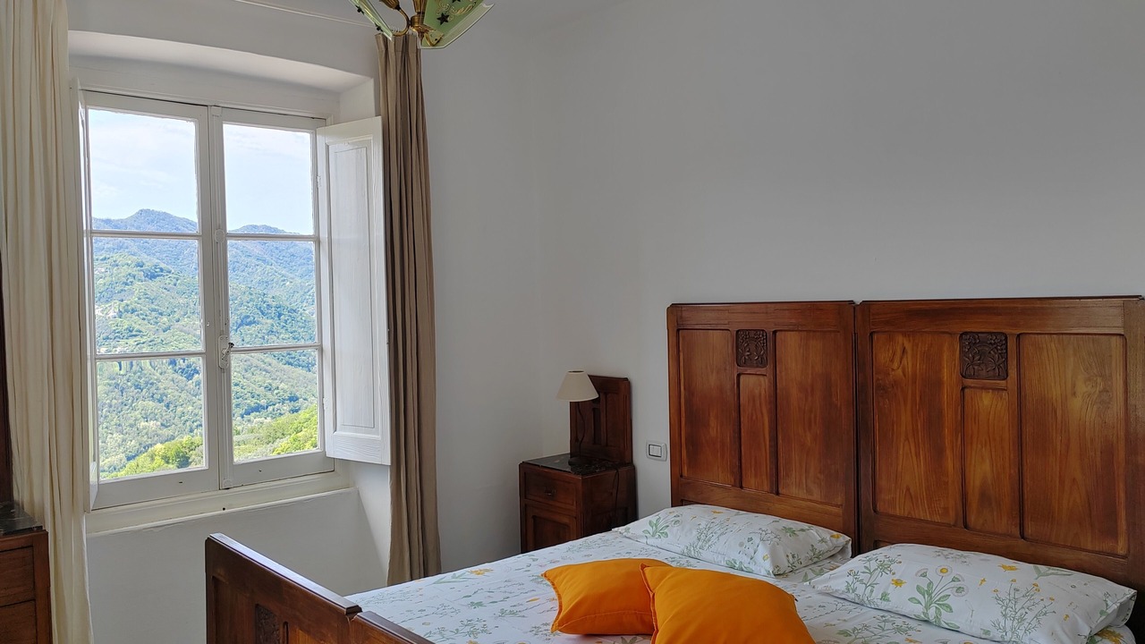 Photo of Bedroom in San Colombano Certenoli