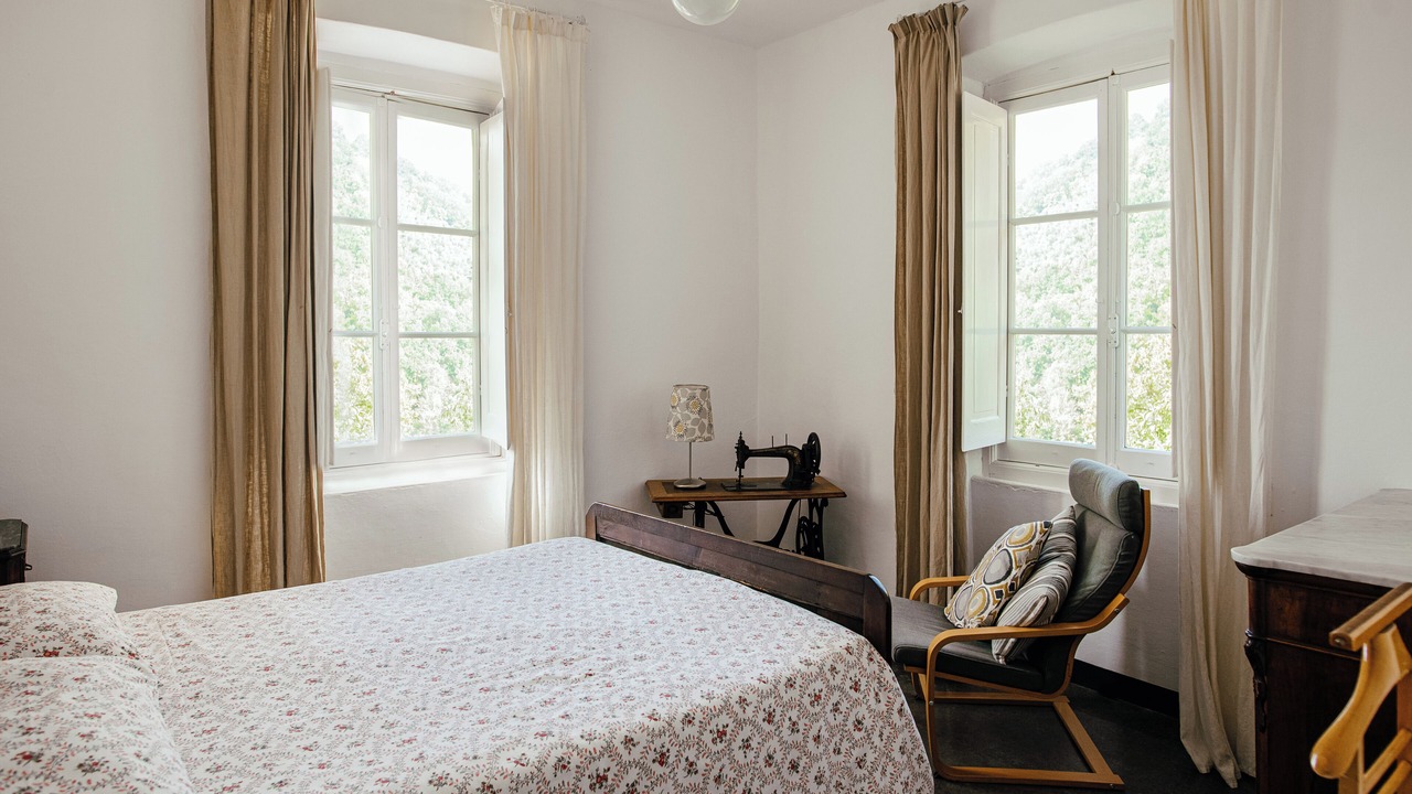 Photo of Bedroom in San Colombano Certenoli