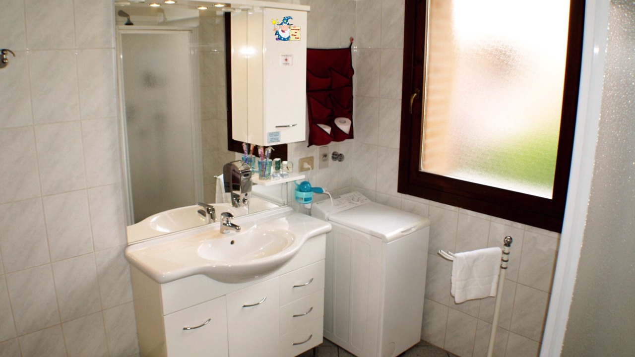 Photo of Bathroom in Navile