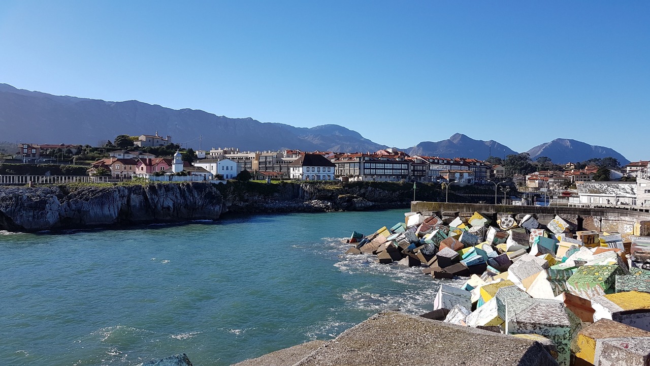 Photo of Others in Llanes