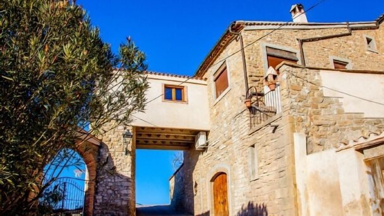 Photo of Outdoor in Oliola