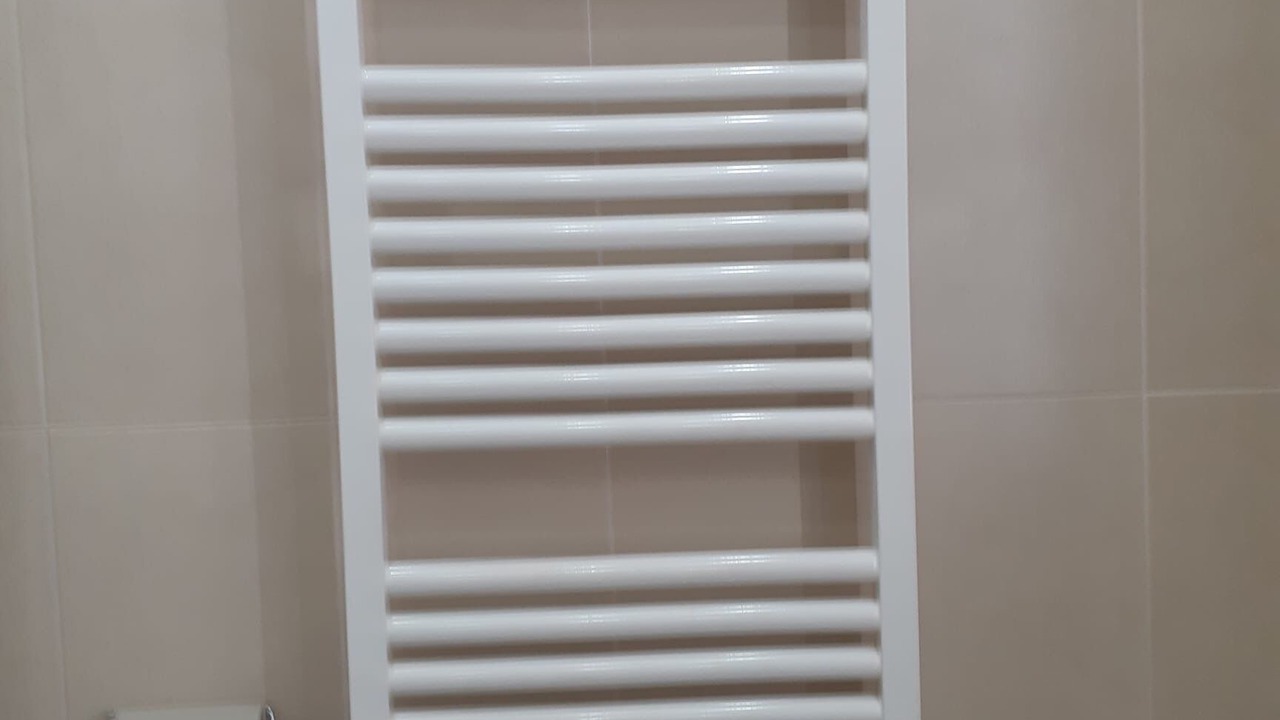 Photo of Bathroom in Jeronimo y Avileses y Balsicas de Arriba