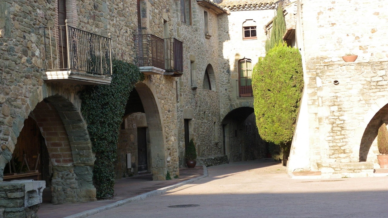 Photo of Outdoor in Monells