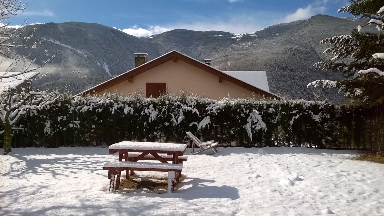 Photo of Outdoor in Toses