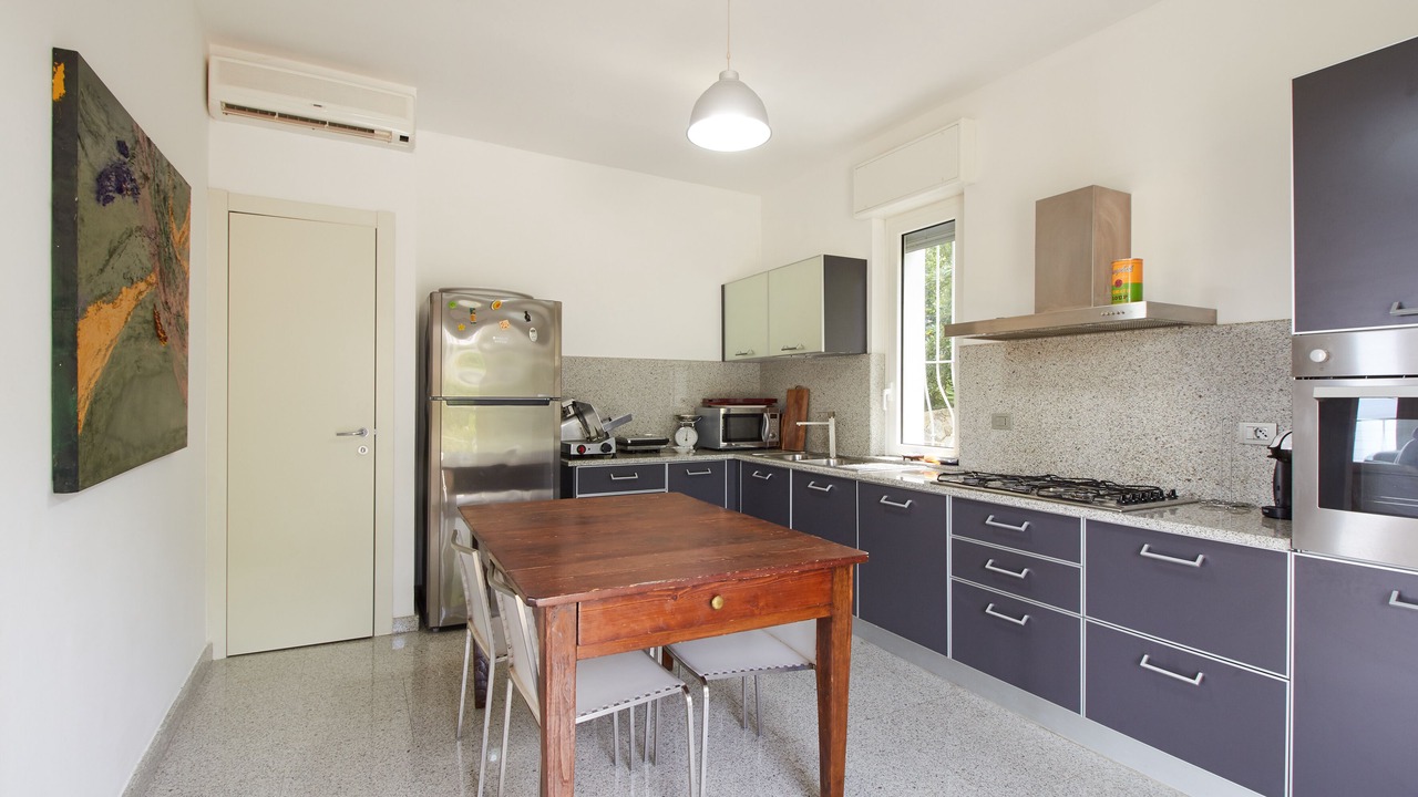 Photo of Kitchen in Noli