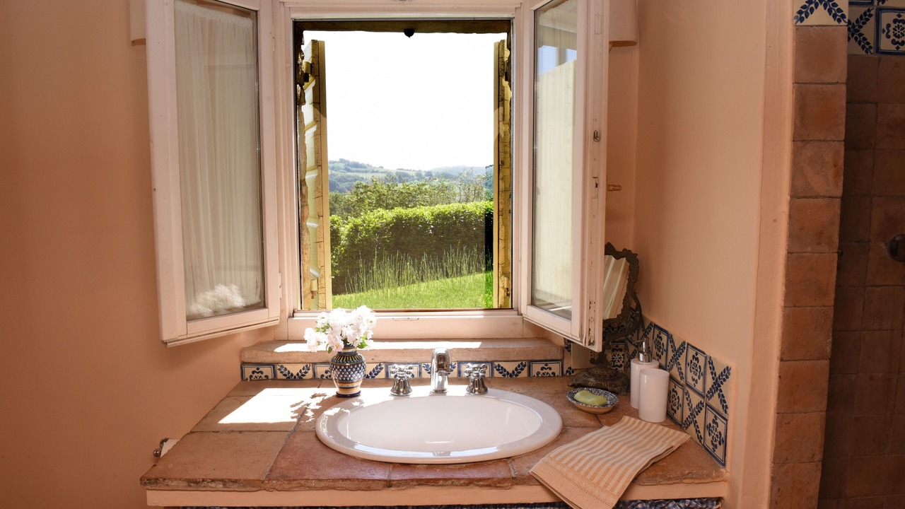 Photo of Bathroom in Todi