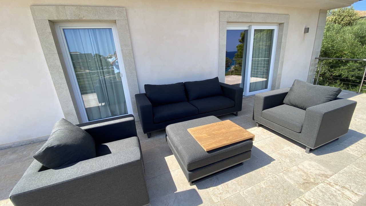 Photo of Patio Balcony in Cala Mandia