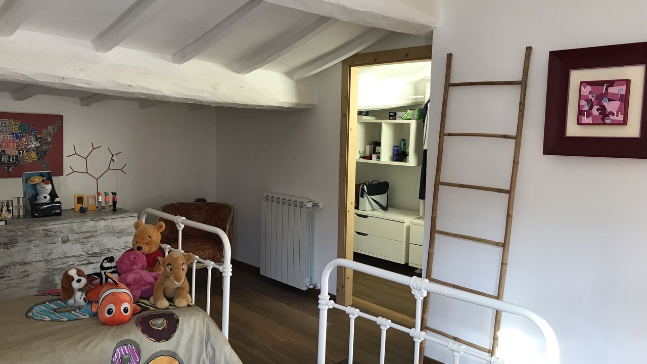 Photo of Bedroom in Todi