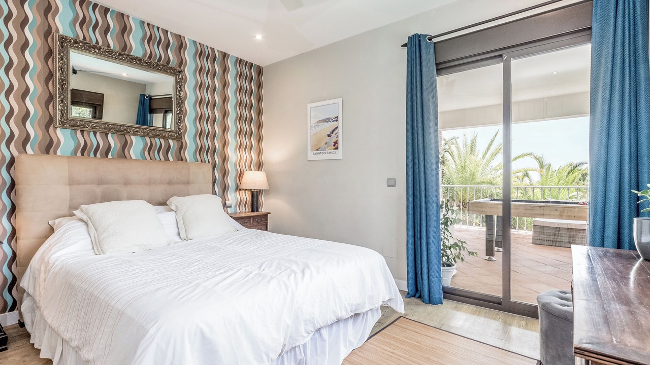 Photo of Bedroom in New Golden Mile