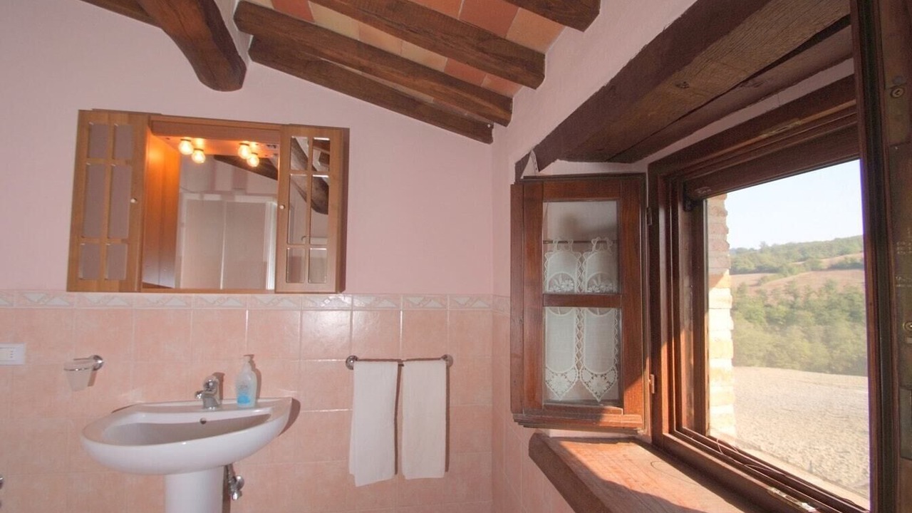 Photo of Bathroom in Radicofani