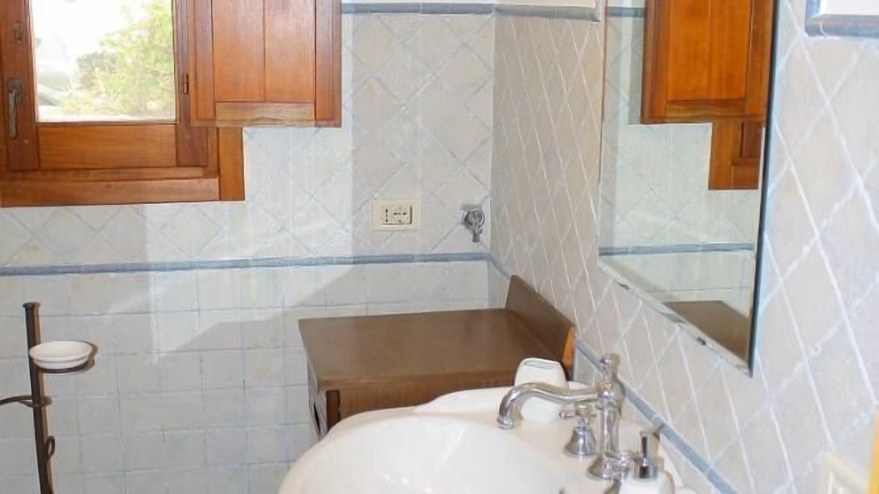 Photo of Bathroom in Kamma