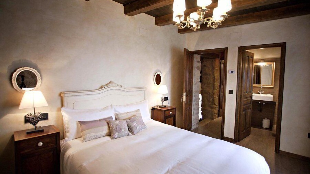 Photo of Bedroom in Lladurs