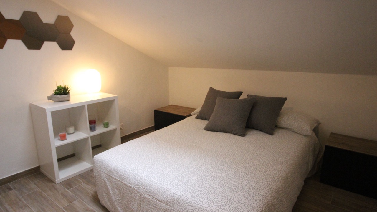 Photo of Bedroom in Aurora