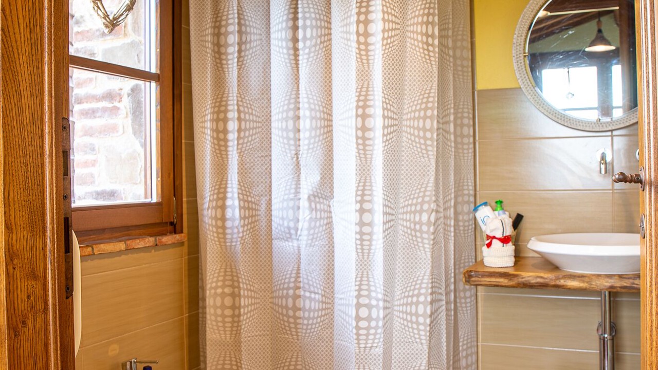 Photo of Bathroom in Monticiano