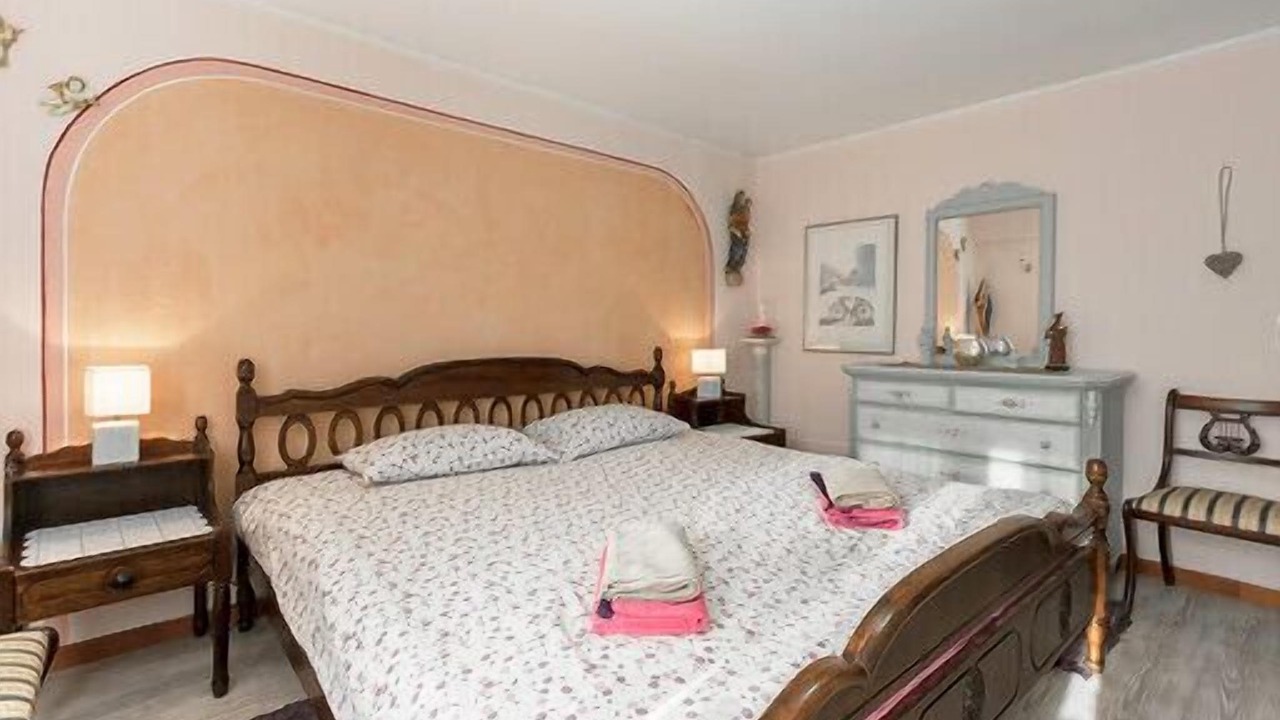 Photo of Bedroom in San Zeno di Montagna