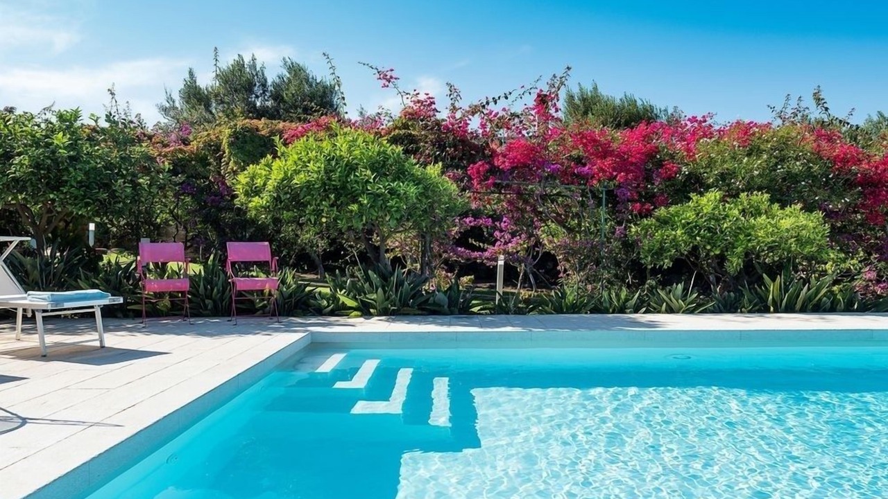 Photo of Outdoor in Arini