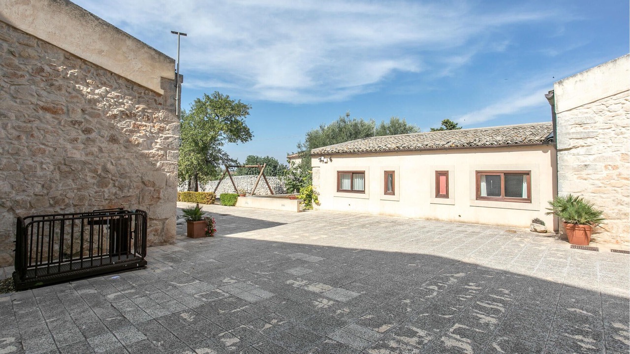 Photo of Others in Ragusa