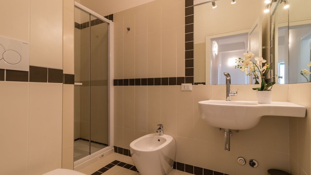 Photo of Bathroom in Historic Centre