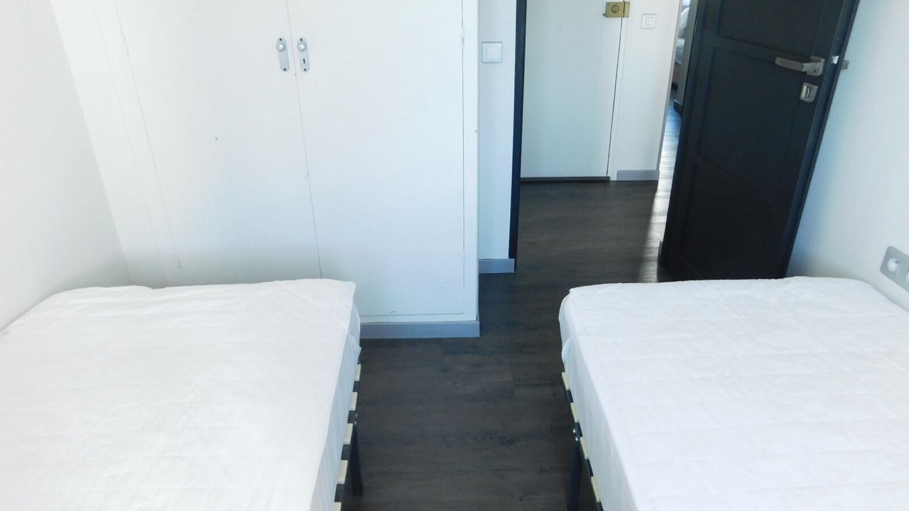 Photo of Bedroom in Roses Town Center
