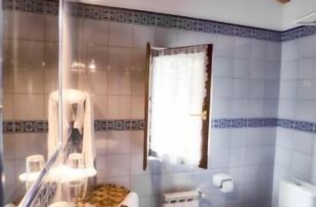 Photo of Bathroom in Llano de Con