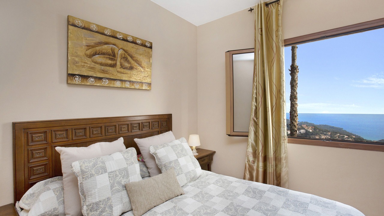 Photo of Bedroom in Lloret de Mar