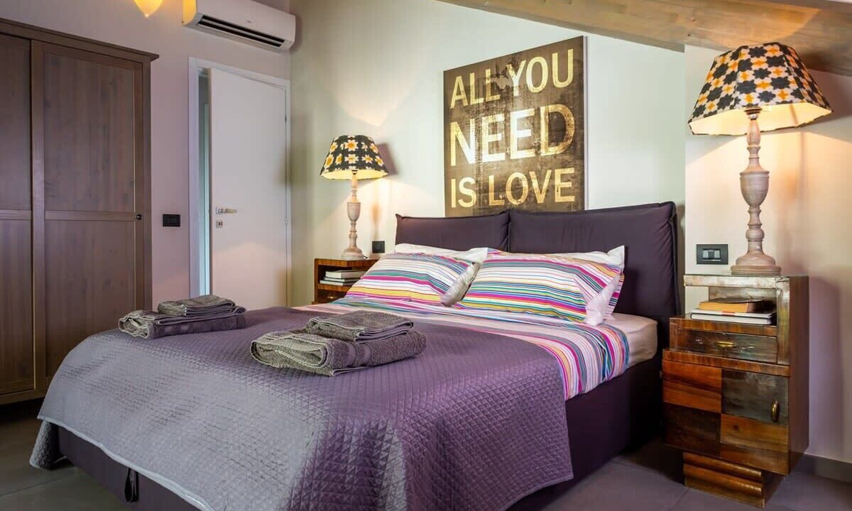 Photo of Bedroom in Massino Visconti