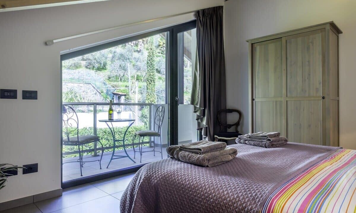 Photo of Bedroom in Massino Visconti